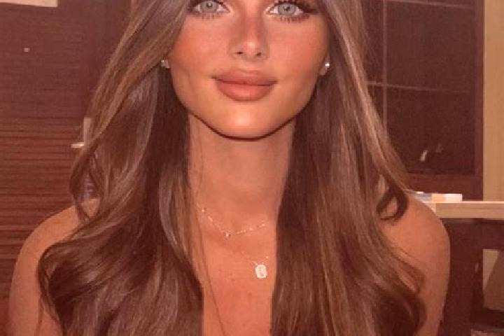 Zoey, 37, a brunette dark-eyed asian companion based in Falciano. Offering CIM, Tantra, Party Girl. Available for incall and outcall, day and evening dates.