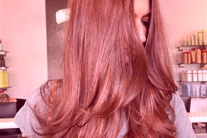 Zoey, 38, a chestnut brown-eyed caucasian companion based in Braives. Offering Striptease, Travel Companion, Party Girl, Couples. Available for incall and ou...