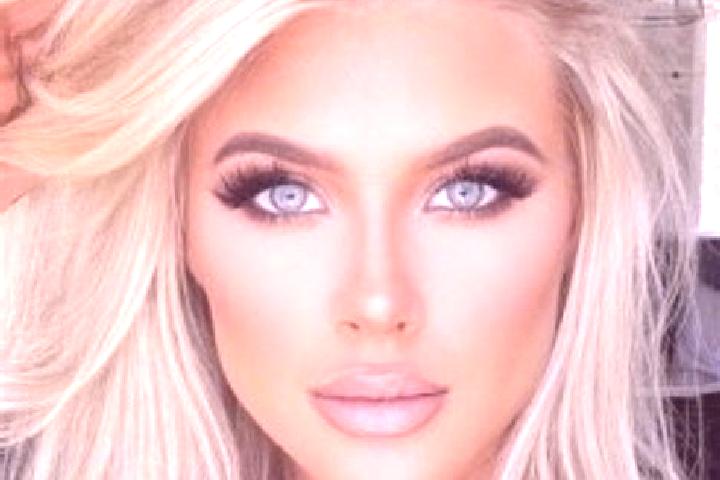 Zoey, 38, a platinum blonde brown-eyed mediterranean companion based in Khorinsk. Offering Deep French Kissing, CIM, Roleplay, Striptease, Domination. Availa...