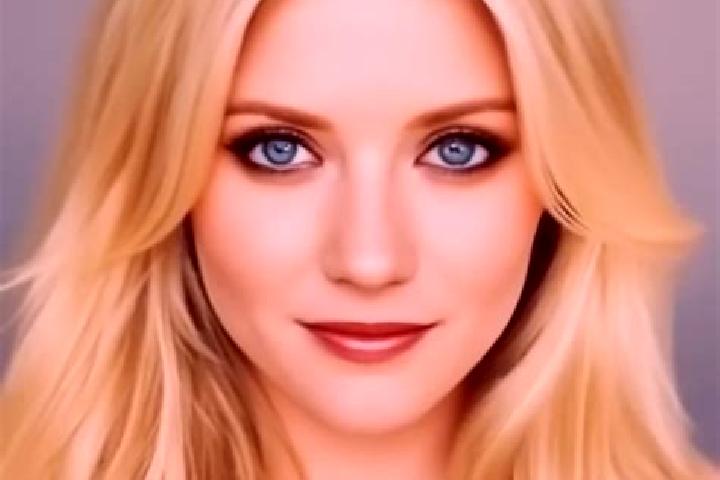 Zoey, 39, a blonde amber-eyed caucasian companion based in Olmillos de Muno. Offering BDSM, Fetish, Overnight, Massage. Available for incall and outcall, ove...