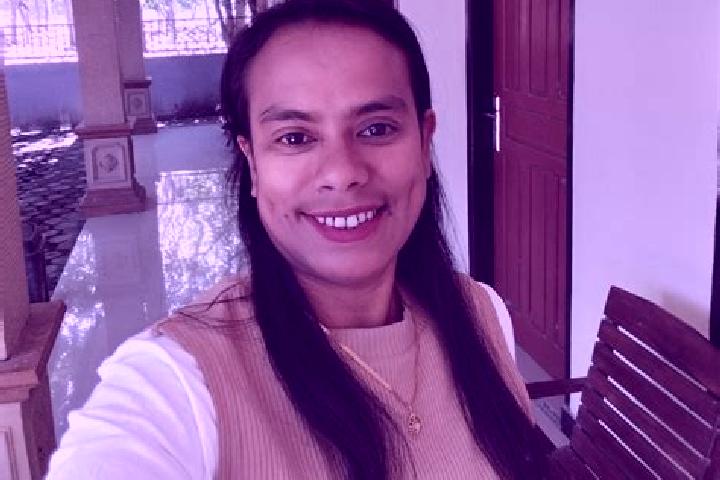 Zoey, 39 — Escort in Soe, Indonesia